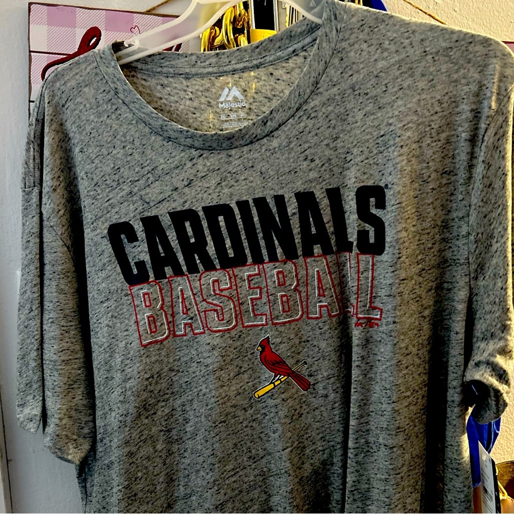 Men’s baseball tee